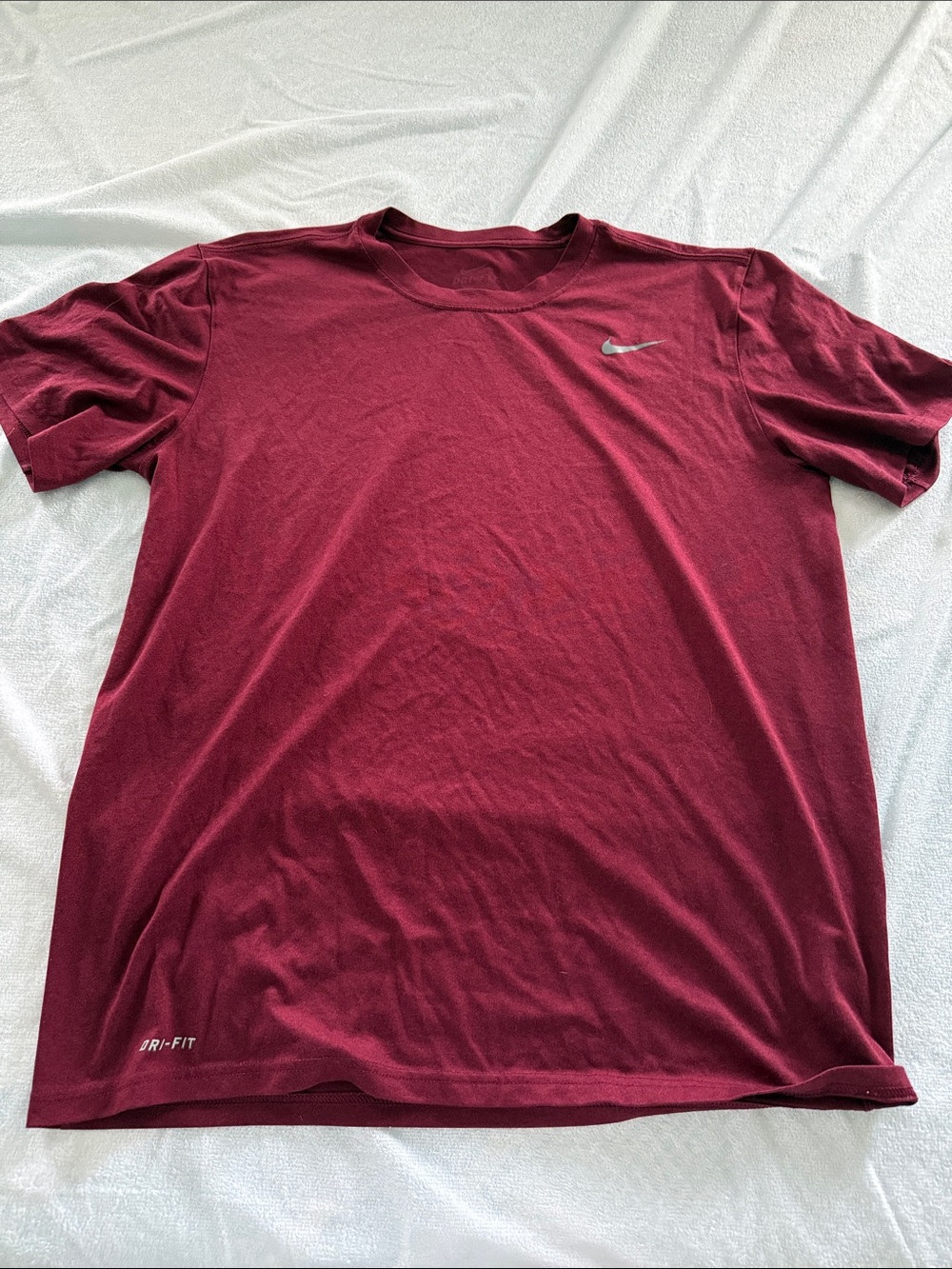 Nike Men's Maroon Short-Sleeve Crew Tee with Swoosh